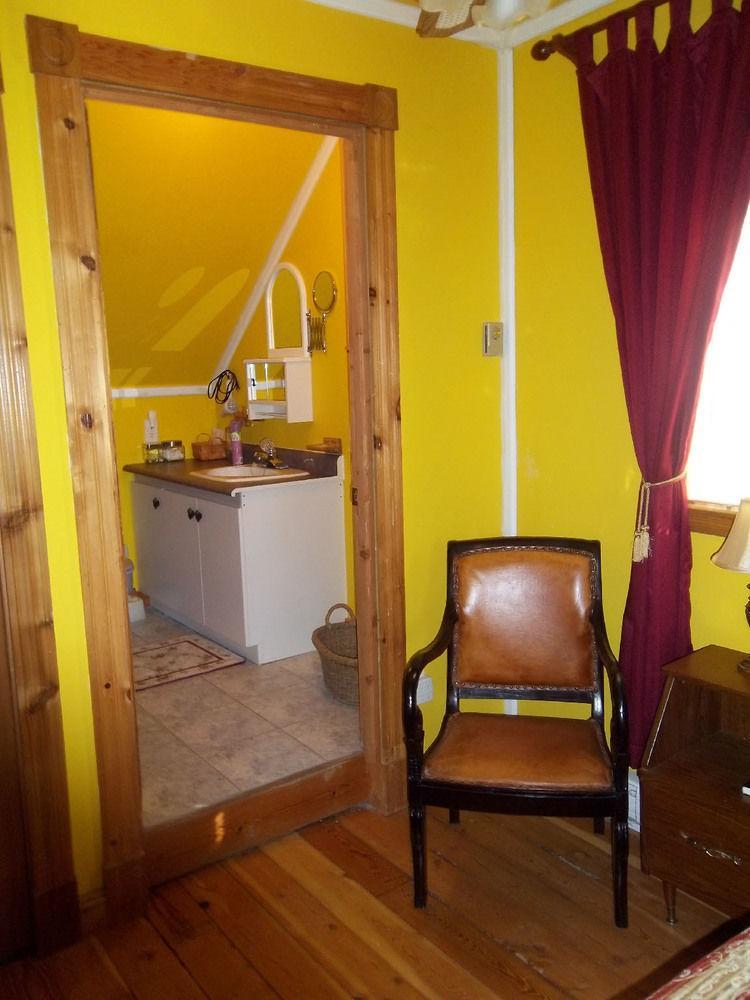 Gite La Halte Du Verger Bed And Breakfast Notre Dame Du Portage 외부 사진