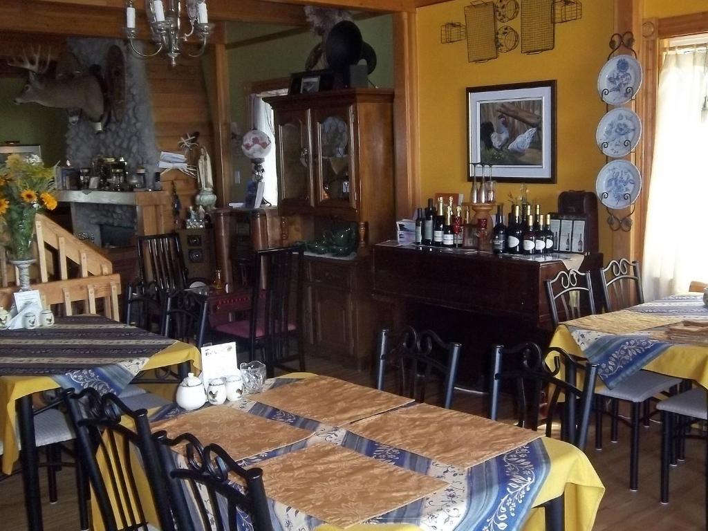 Gite La Halte Du Verger Bed And Breakfast Notre Dame Du Portage 외부 사진