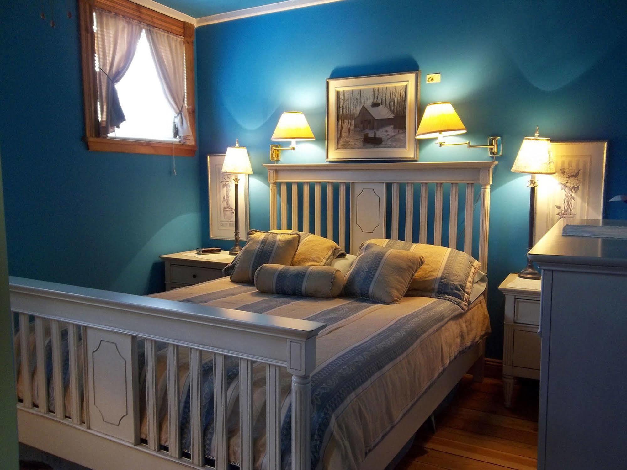 Gite La Halte Du Verger Bed And Breakfast Notre Dame Du Portage 외부 사진