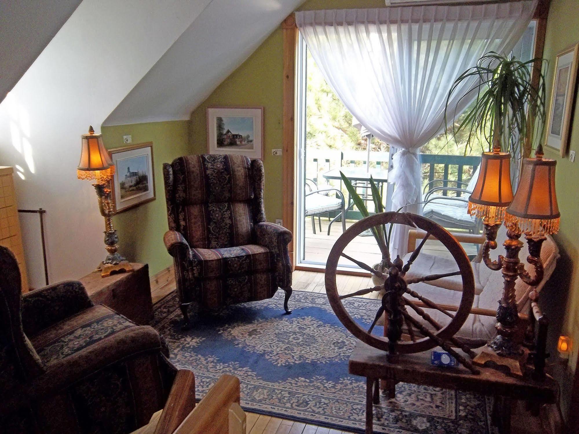 Gite La Halte Du Verger Bed And Breakfast Notre Dame Du Portage 외부 사진